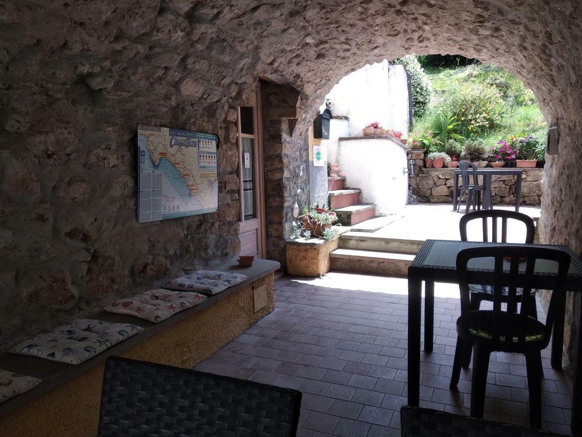 Country House La Scortica Beverino Bagian luar foto